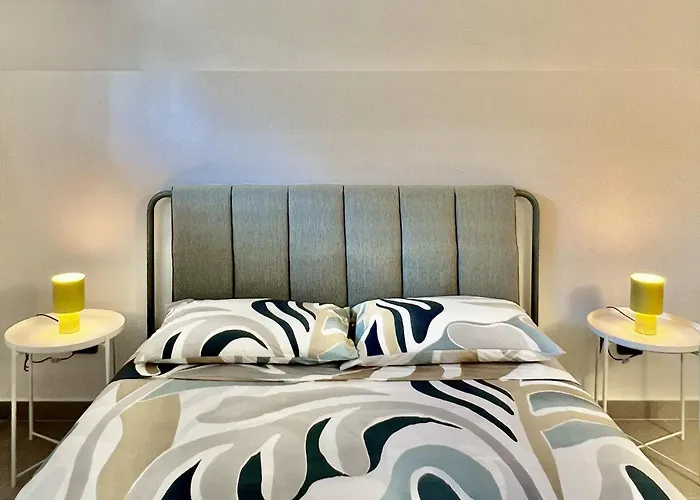 Apartament Madonnella House - Urban Retreat Bari